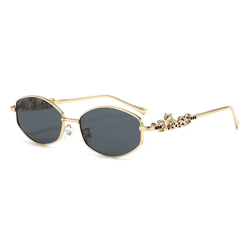 

2026 Retro Polygon Sunglasses for Women, Irregular Metal Decor UV400 Sun Shades for Streetwear