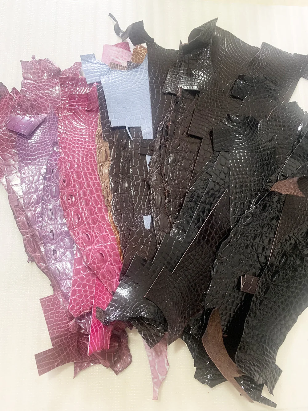 Colorful Genuine Leather Crocodile Belly Material, Making Watch Straps, Keychains, Pendants, DIY Leather Accessories, 0.6-0.8mm