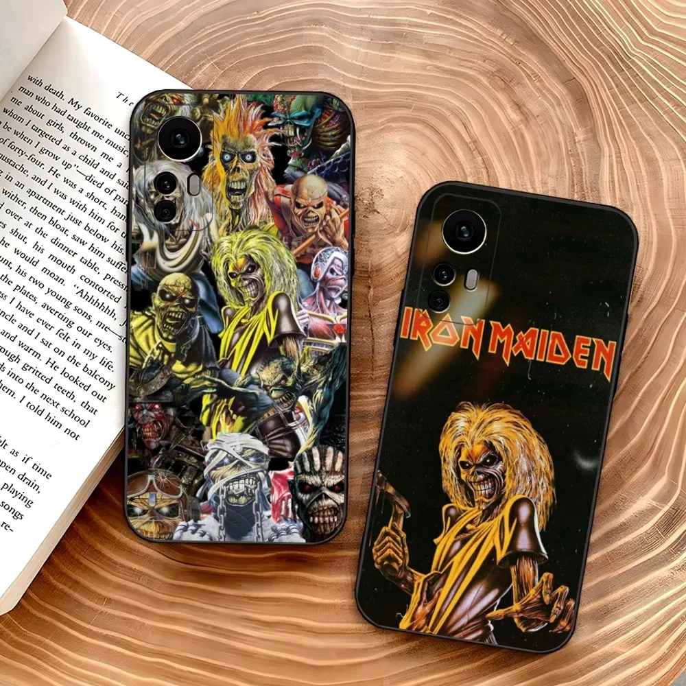 Rock M-MaidenES Band Phone Case For Samsung A73,A91,A53,A52,A32,A73,A13,A21,A34,A71,A31,A22,A20,A40 Back Cover