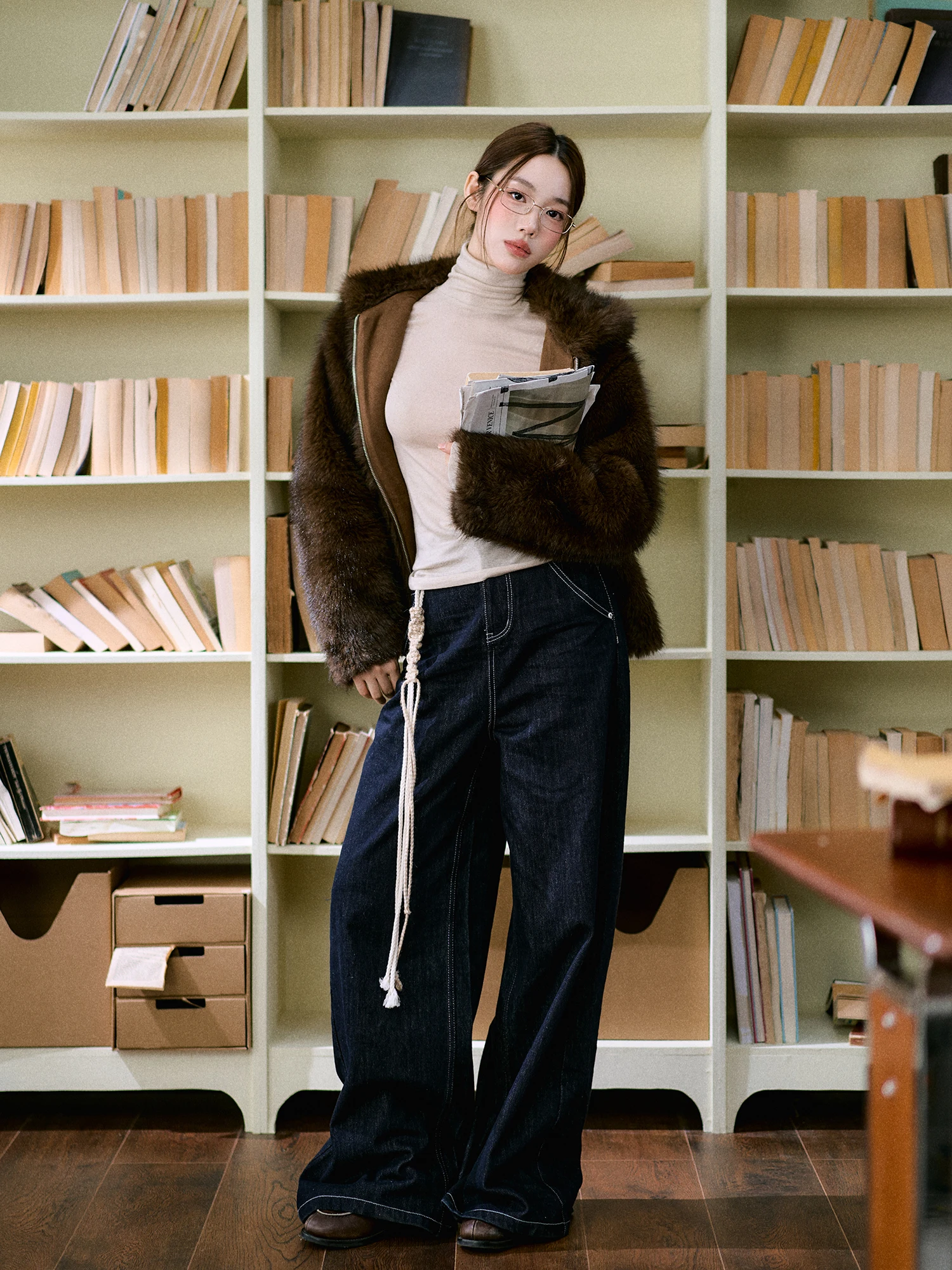 LaluneDuCiel Women's Casual Fur Coat Winter Hat Inteated Eco-friendly Artificial Leather Warm Plu Outerwear Zipper Sle