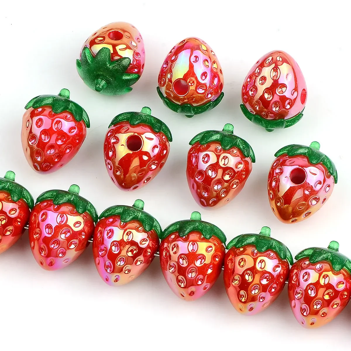 8pcs 1.7x2.2cm Cross Hole Cartoon Red Strawberry Shape Acrylic Beads Bracelet Ornaments Key Chain Beaded Pen Accessories