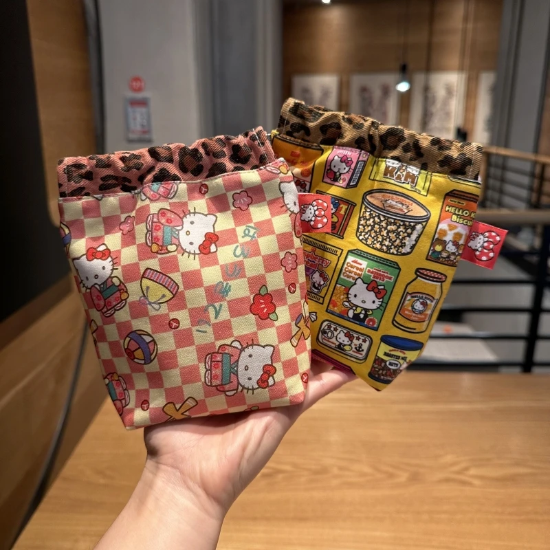 Hello Kitty-Bolsa de maquillaje de algodón con dibujos animados, monedero abierto, lápiz labial, auriculares, bolsa de almacenamiento portátil, regalo de Navidad para mujer