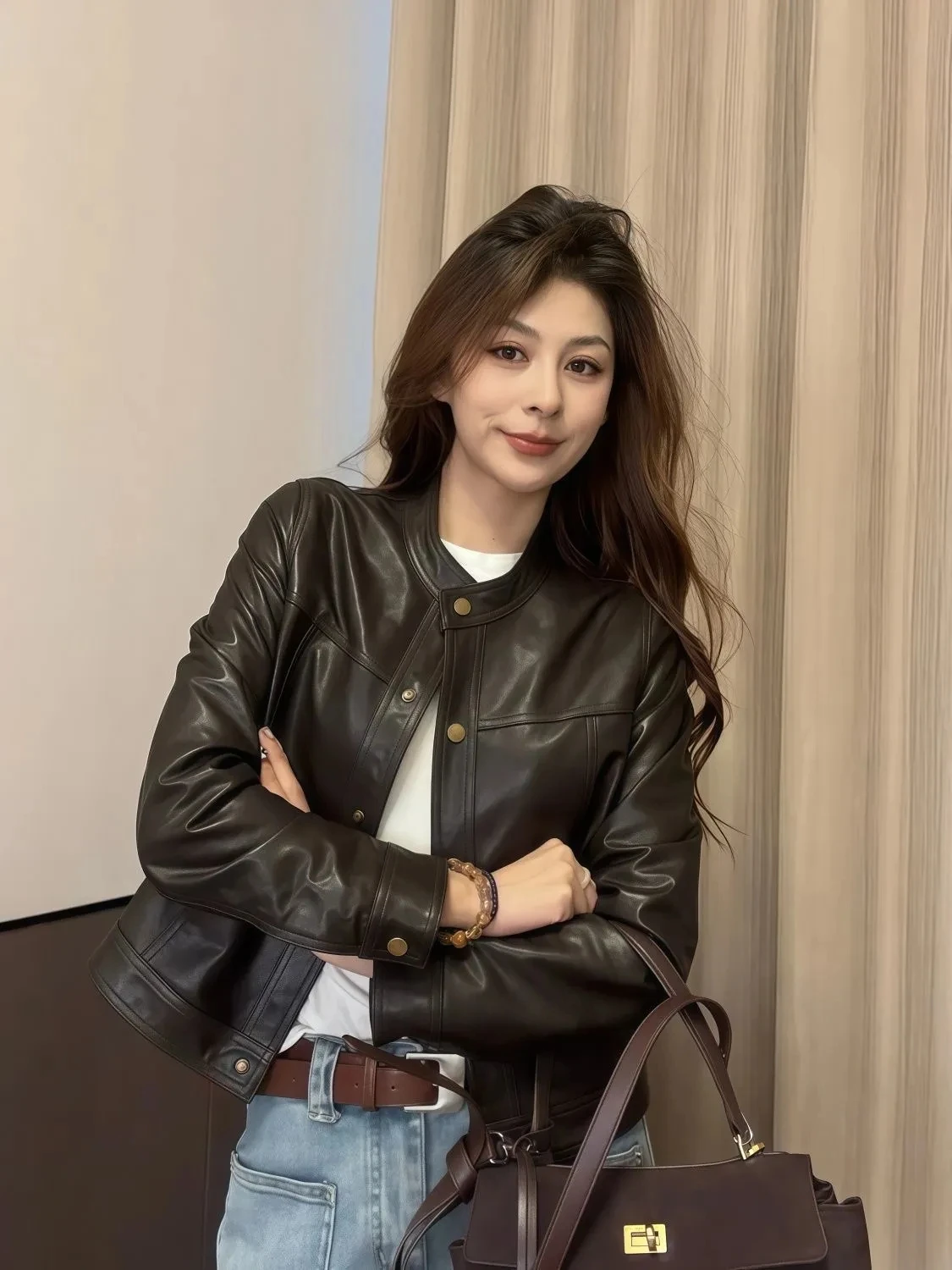 2025年春新作 レトロ風シンプルファッション 長袖高級レザージャケット レディース ニッチデザイン トップス