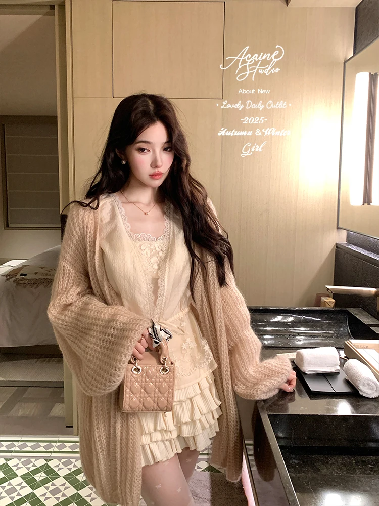 

Acaine French Sle Loose Fit irt And Skirt Set Women's ort V-Ne Cr Tea Color Autumn Elegance Two-Piece Suit