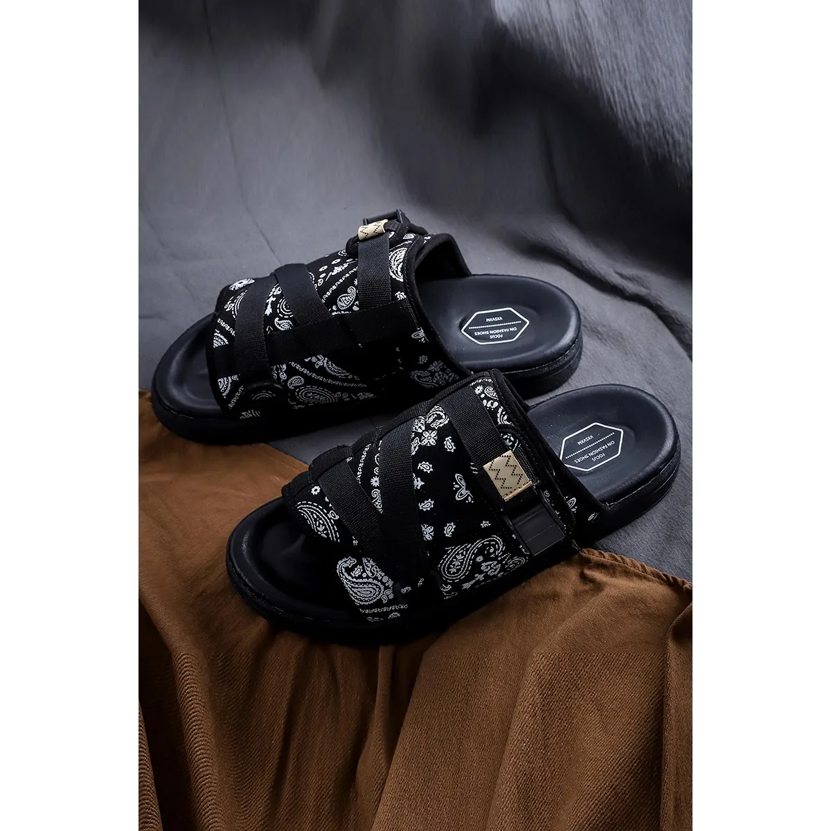 

Новинка 202, модные тапочки CLOT VISVIM, противоскользящие мужские и женские сандалии Beach oes, удобные летние тапочки без шнуровки