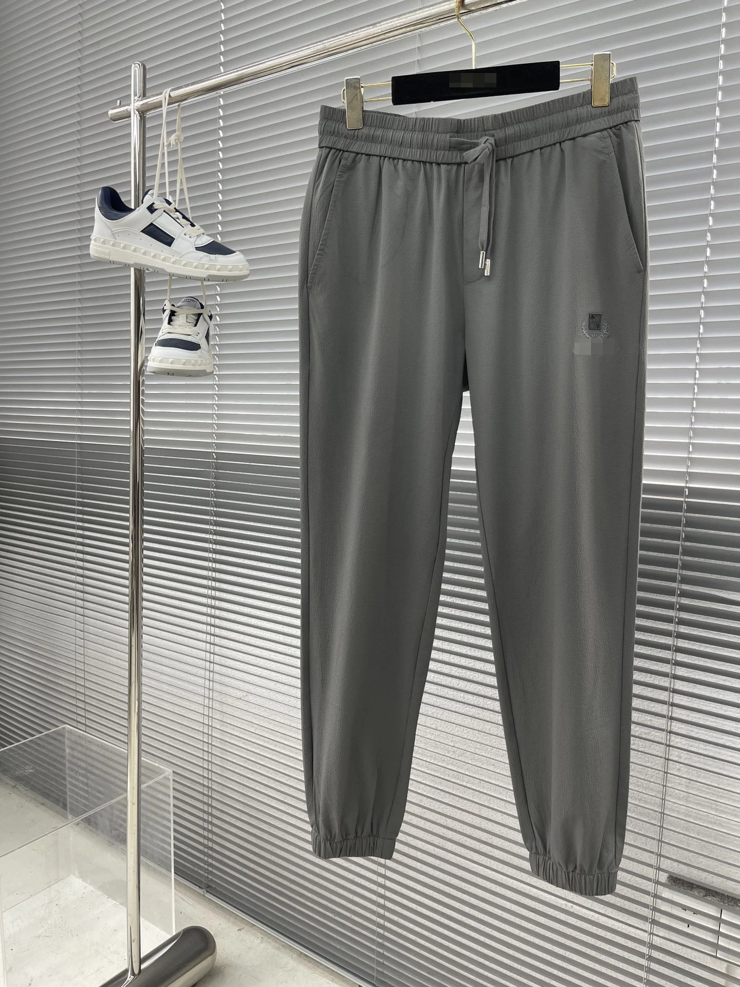 2024 DIKU The new men\'s high-end casual pants have a delicate touch and feel light and breathable!