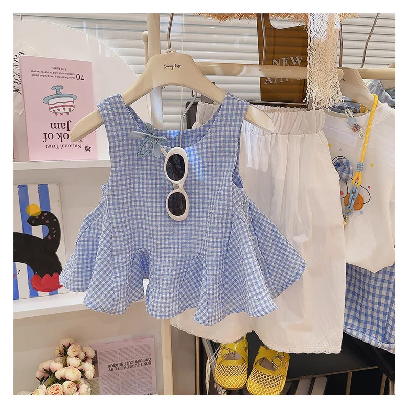 Place an order and get free shipping. 2026 Summer New Arrival Girl's Checkered Skirt Three-Quarter Pants Casual Strappy Sleevele