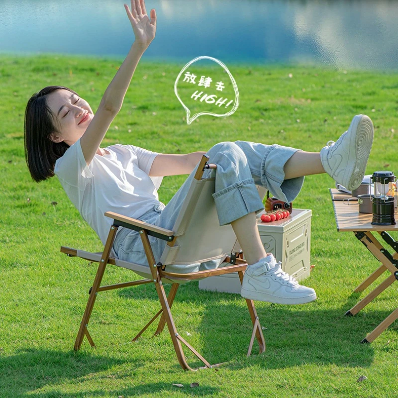 Medium Size Beach Chairs Summer Tourism Camping Chair Outdoor Fishing Foldable Chair Convenient Leisure Picnic Outdoor Products