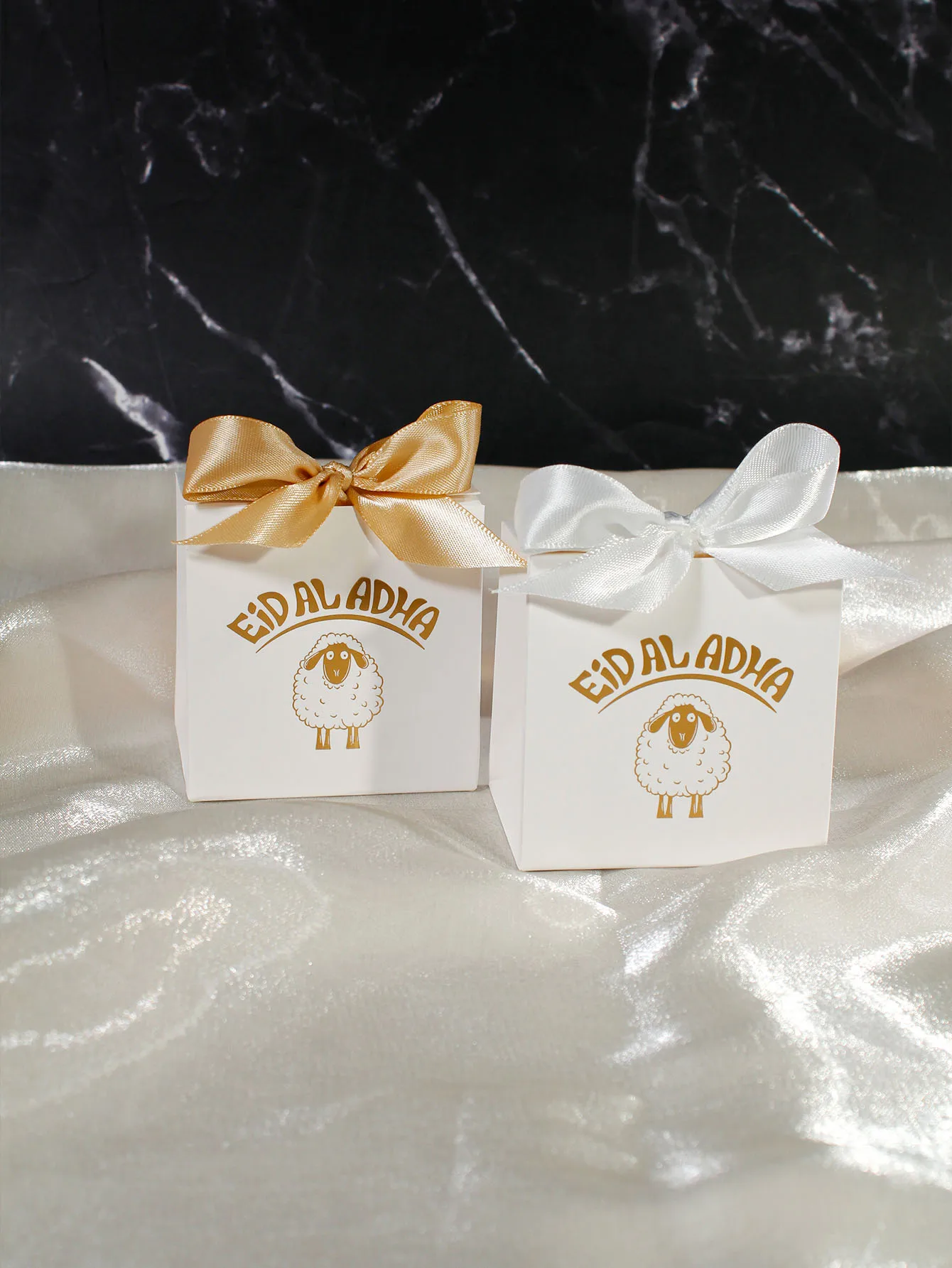 10 Stück einfache Eid al Adha Lamm-Geschenkbox, bedruckt mit „EID AL ADHA“ Lamm-Geschenkbox, Party-Süßigkeitsbox, festliche Atmosphäre