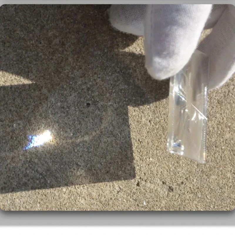 

2PCS 30x30mm Mini Optical PMMA Solar Condensing Fresnel Lens Plane Magnifier hotel ornaments ATM machines projectors