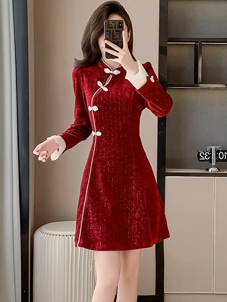 Czerwona sukienka mini z długim rękawem i stójką, dopasowana do ciała, elegancka, luksusowa, idealna na imprezę, jesień-zima, koreański szyk, sukienki na studniówkę, 2025