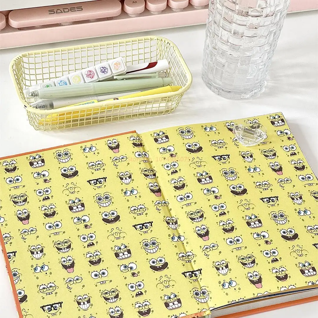 อะนิเมะ Hard-Shell Notebook Spongebob Squarepants A5 โน้ตบุ๊คสีหน้าภายในไดอารี่ร่าง Notepad นักเรียนเขียนเครื่องเขียน