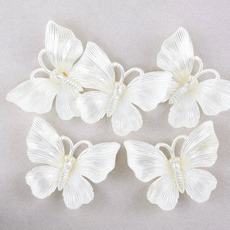 1Pcs New Baroque Simulated Faux Pearl Butterfly Creative DIY Pendant Hanging Decoration Accessories Wholesale Material