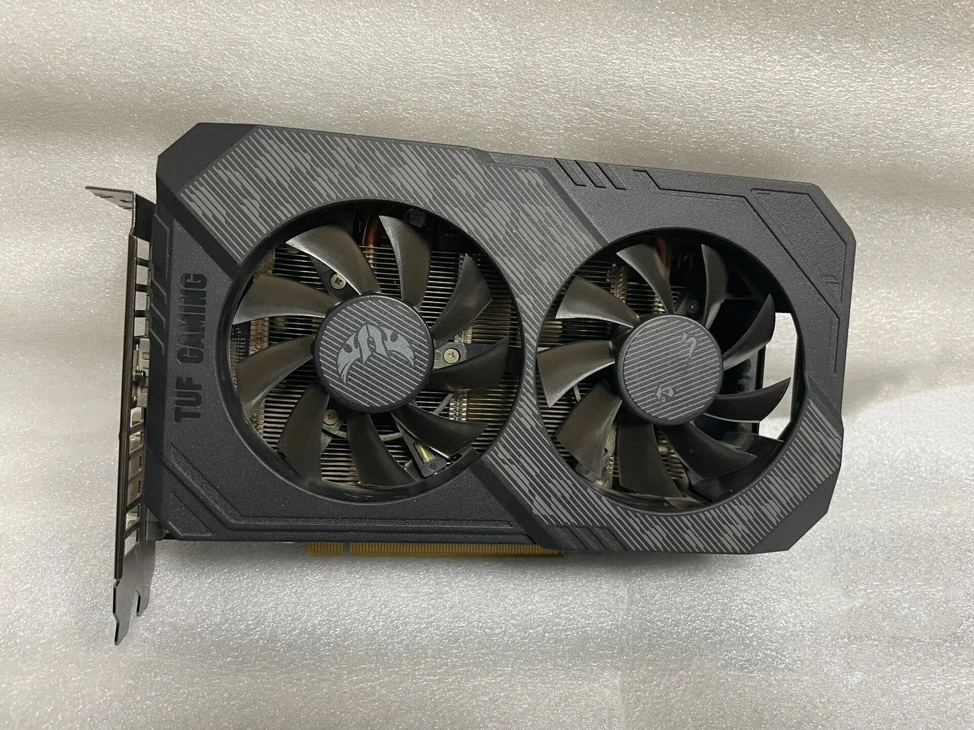 Used NVIDIA GeForceTUF RTX 2060  6GB GAMING GDDR6 PCI-Express Video Card DP HDMI DVI