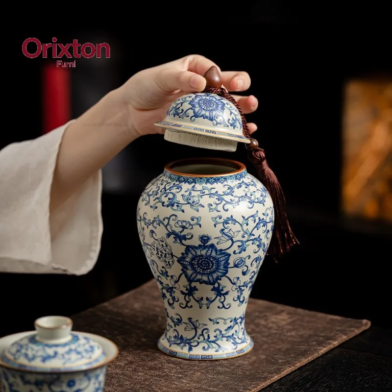 Ceramic Tea Canister Blue and White Porcelain Desktop Vase Household Moisture-proof Container for Candy Nuts and Coffee Beans