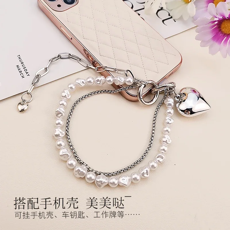 Mobile Phone Lanyard Short Wrist Rope Hand Beaded Pendant Portable Metal Chain Pendant Women's Pearl Plated Love Pendant