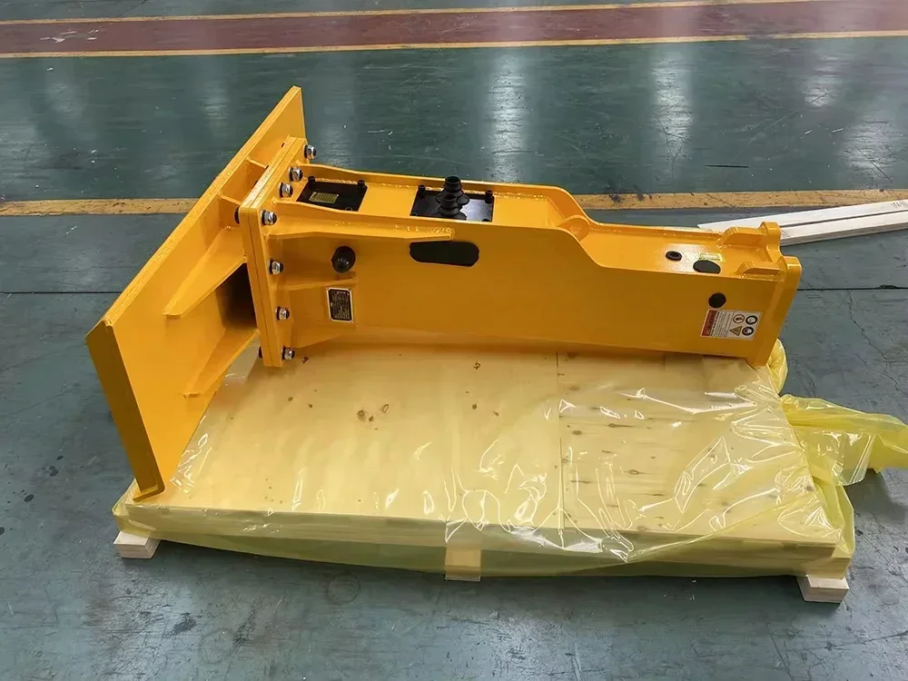 Model SB43  box type suitable for mini excavators ,backhoe loader, SKID STEER LOADER