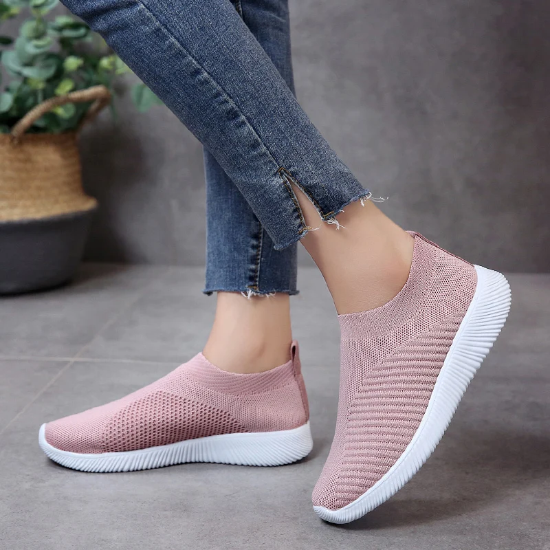 Women Flats Shoes Plus Size 43 Breathable Mesh Platform Sneakers Women Slip on Soft Ladies Casual Shoes Woman Knit Sock Flats