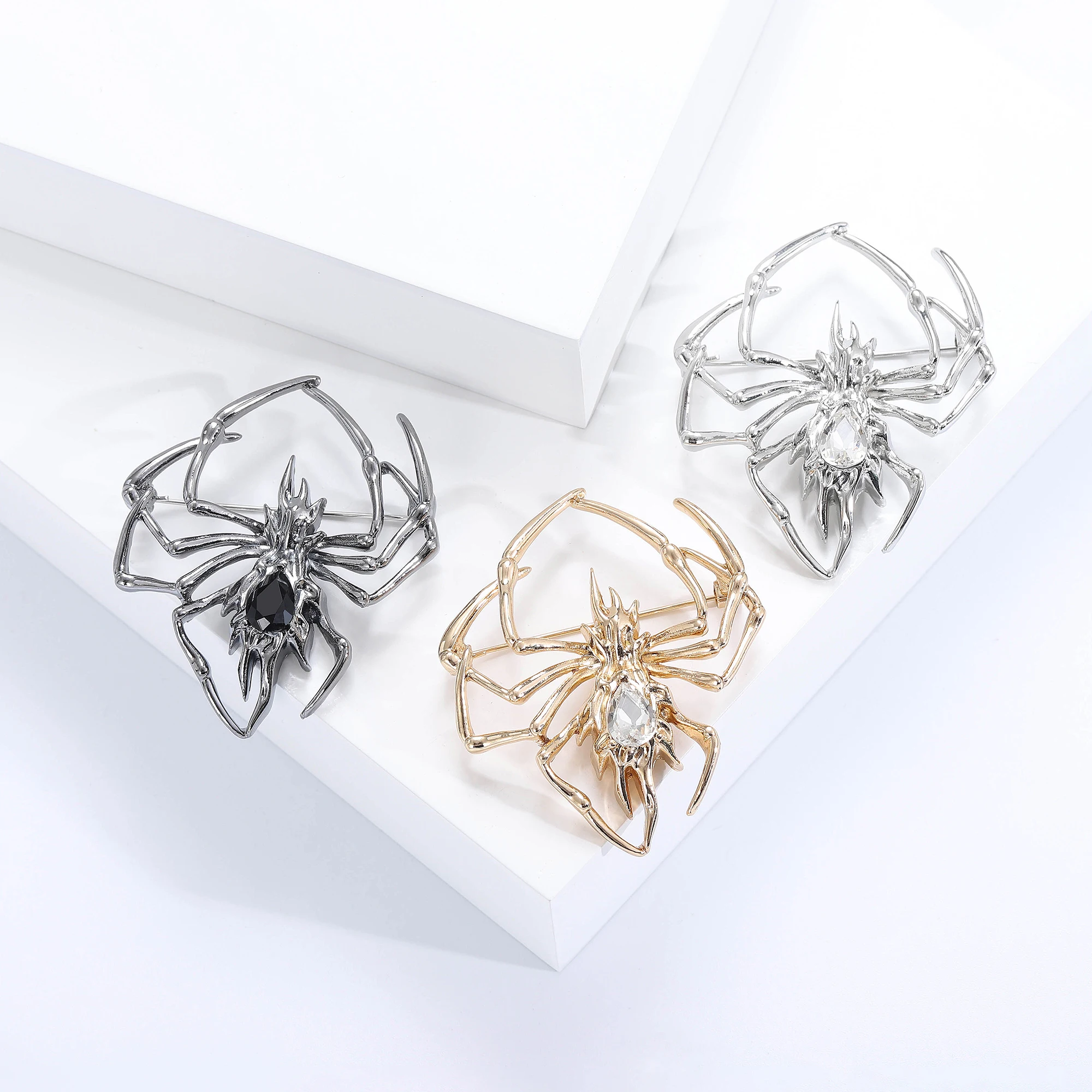 Strass Spider Broches voor Vrouwen Unisex Parel Spinnen Pins Insect Accessoires Kantoor Party Vriend Geschenken