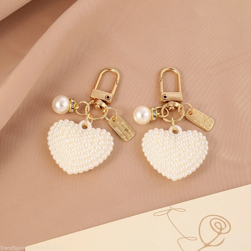 Elegant Pearl Keychain Pendant Stylish DIY Key Holder For Women Car Key Ring Charm Fashion Accessories Birthday Holiday Gift