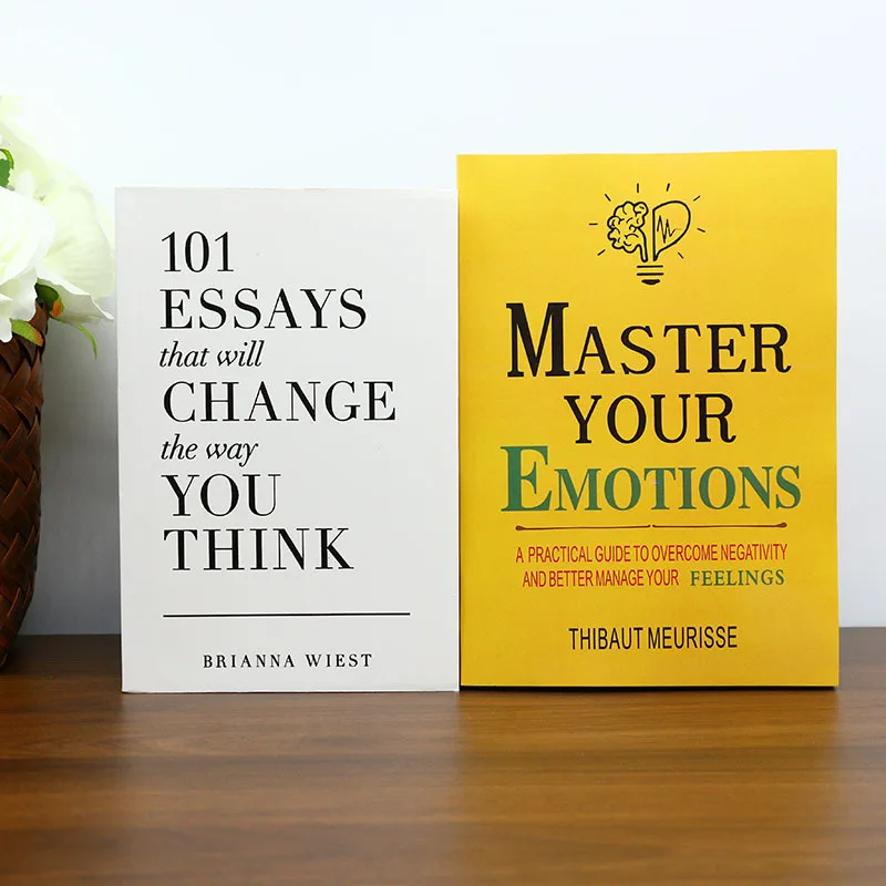 

《101 Essays That Will Change the Way You Think》+《Master Your Emotions》Ideal for critical thinkers/emotional growers Christmas