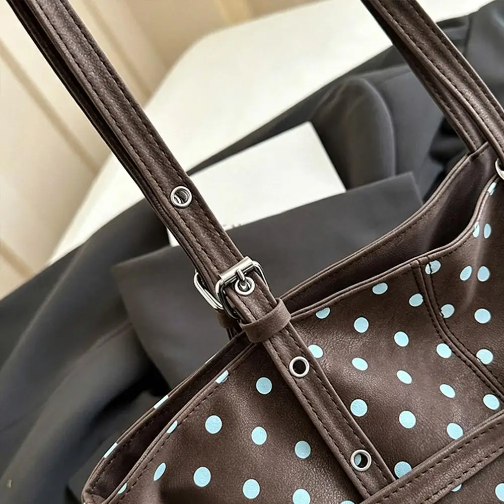 Lässige Schultertasche mit Polka-Dot-Muster, im koreanischen Stil, große Kapazität, ideal für den täglichen Gebrauch, Handtasche mit Schnallenriemen, Schultertasche für Damen. – Detail 18