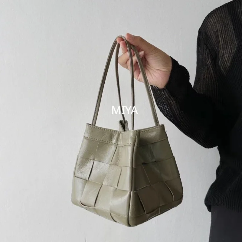 Bucket Bags New Texture Cowhide Woven Bags Portable Vegetable Basket Bag Messenger Small Bag High-grade Leather Female Handbag