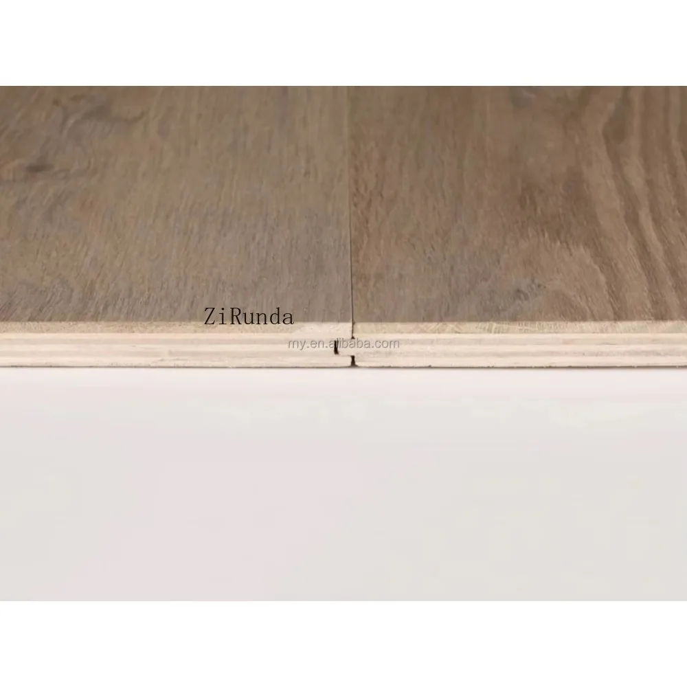 Versión personalizada del piso de roble blanco, proceso de trefilado de villa de madera de ingeniería