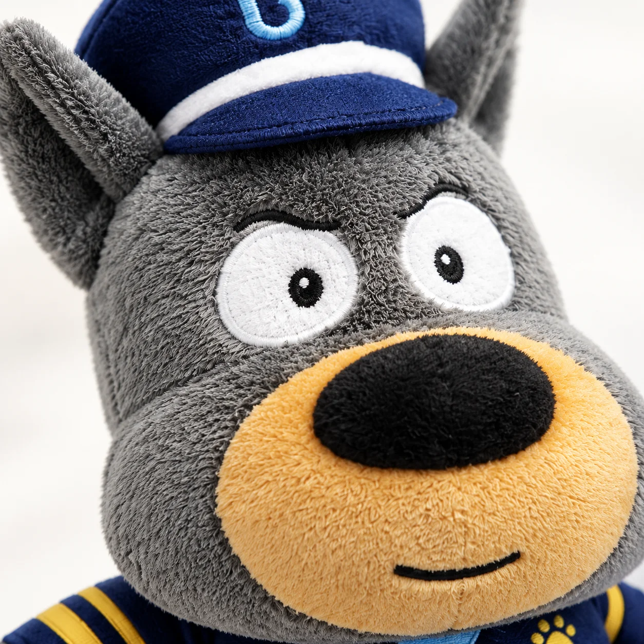 HTMCK Cartoon Police Dog Plush Doll, Cute Animal Stuffed Toy, Soft PP Cotton Comfort Plushie for Kids Gift