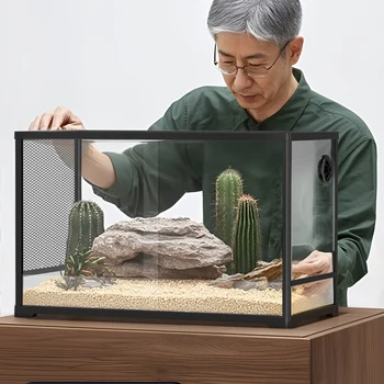 Glass Reptile Terrarium Breeding Tank 1