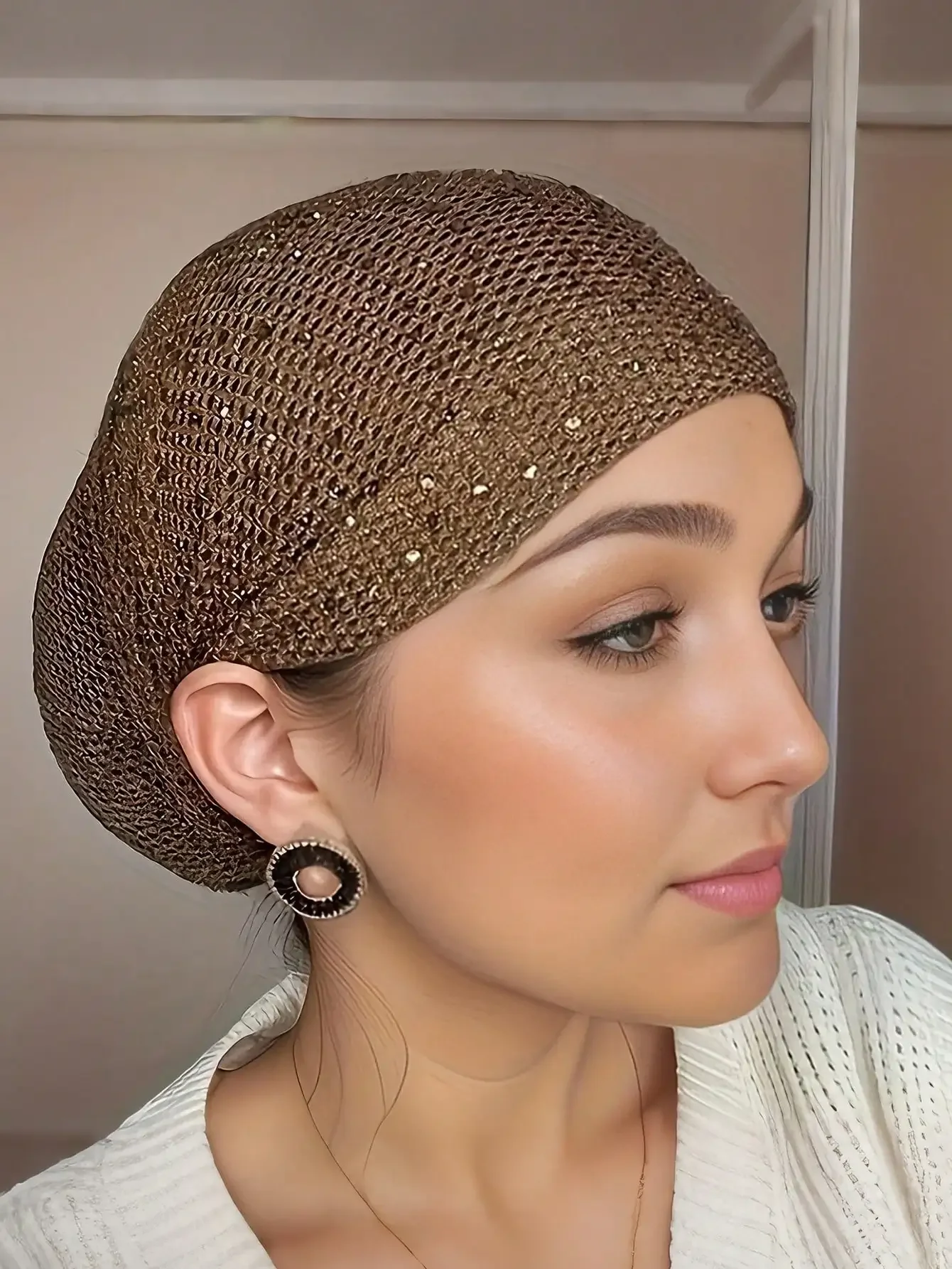 

2026 1pc New Elegant Solid Color Knitted Hollow-Out Rhinestone Decorated Women's Beanie Hat, Stretchy Elastic Rhinestone Headband Cap, Fashionable Graceful Mom Turban Hair Cover Hat For Women Bonnet For Women,Summer,Beach