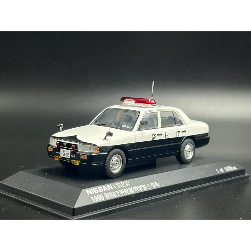 

Diecast Rais 1:43 Scale Duke Crew 1995 Police Car Alloy Car Model Collectible Toy Gift Souvenir Display Ornament
