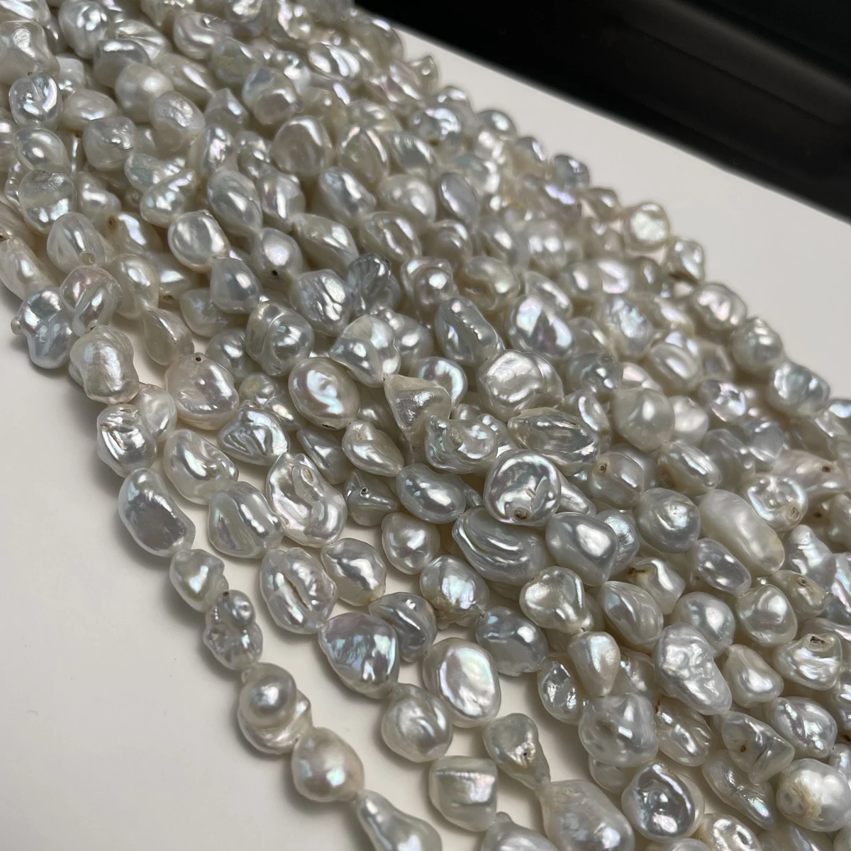 

Natural Freshwater Irregular White Baroque 7-9mm Bead Jewelry Make DIY Necklace Earring Bracelet Accessory Women Gift Wholesale