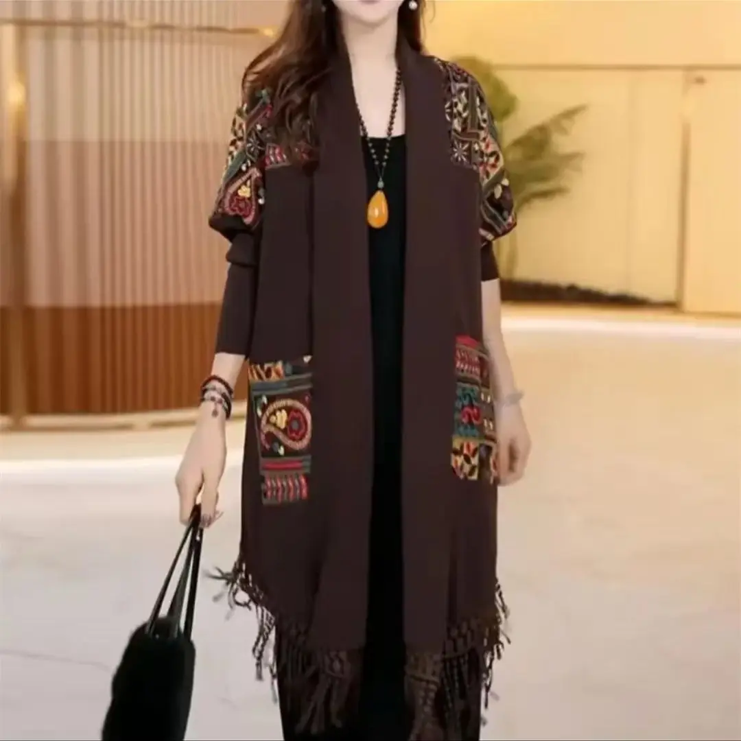 Spring Autumn New Mother Cloak Knitted Tassel Shawl Cardigan Jacket Women's Large Size Fashion Cardigan Sweater Large Size 5XL