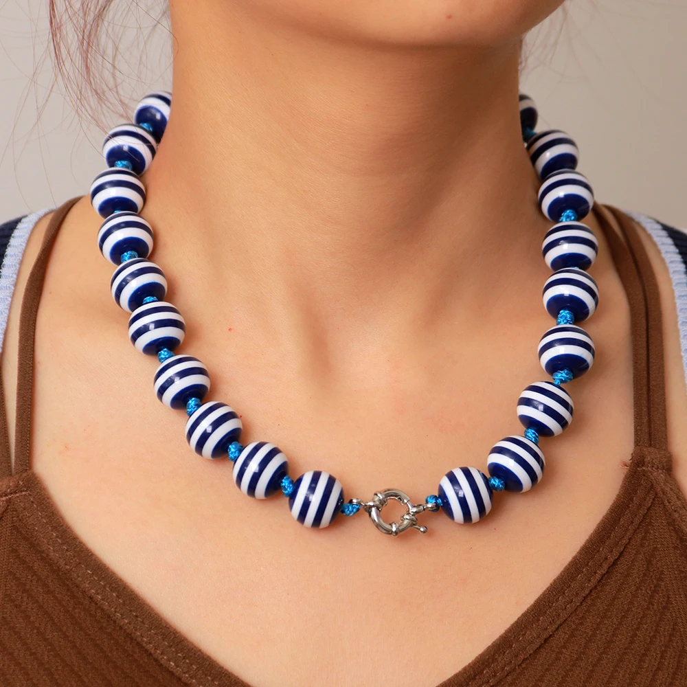 Modische, bunte, gestreifte, runde Perlen, handgefertigte Halskette mit Knoten, geometrische Acryl-Kugelperlen, Choker-Halsketten, neue Schmuckgeschenke – Detail 6