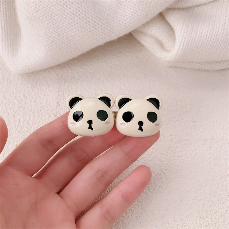 Korean Small Panda Broken Hair Clips Girls Cute Sweet Design Party Accessories Wholesale