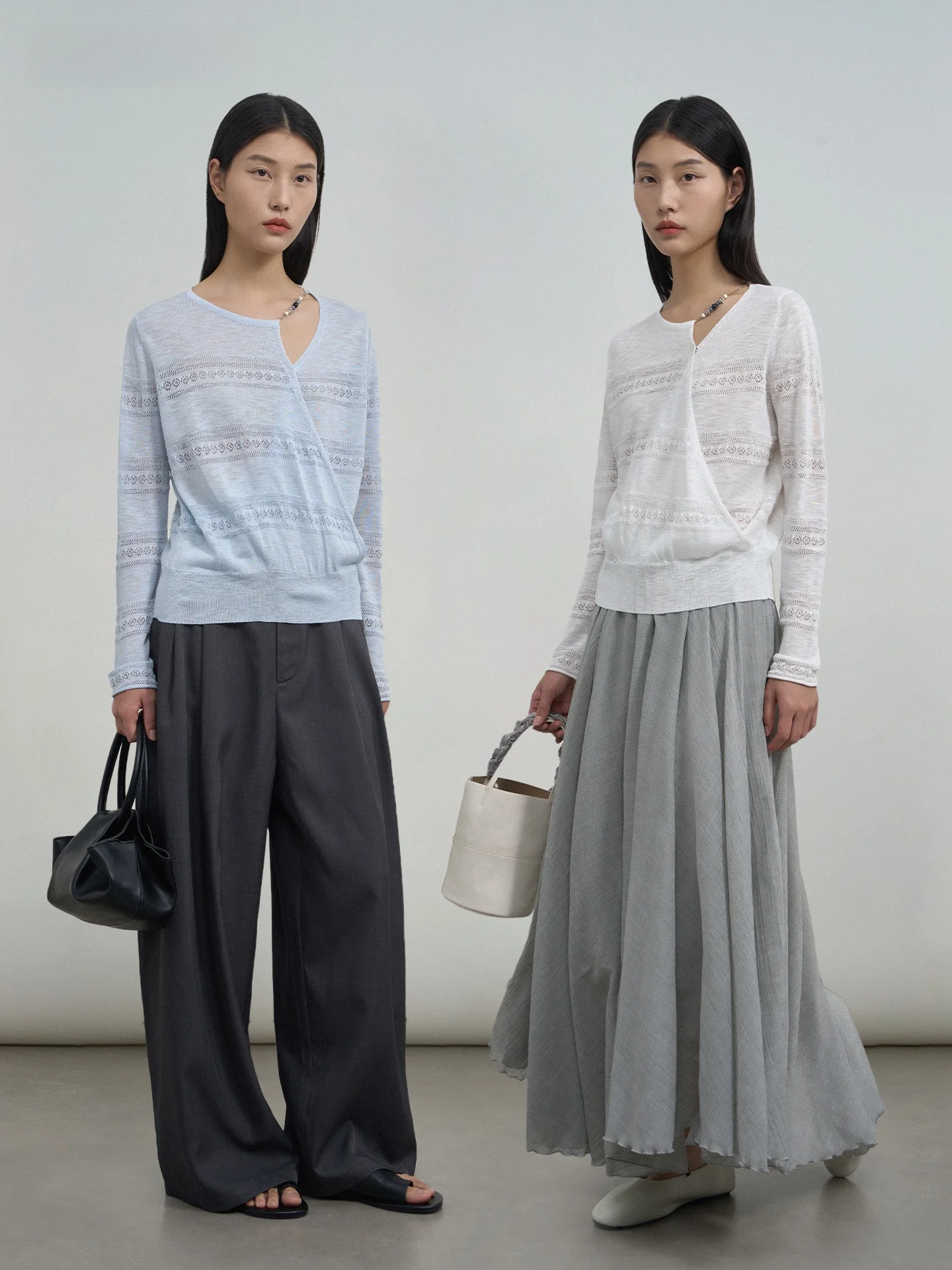 

Dan Ran Minimalist Style V-Neck Hollow out Knitted Sweater Spring Autumn Thin Loose Fit Open Cardigan Women's Fashion