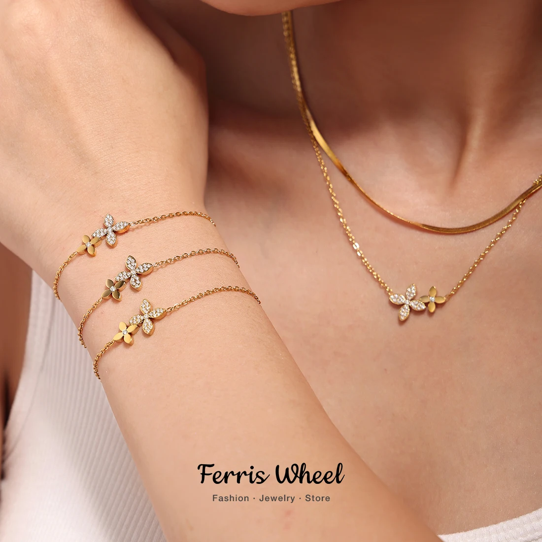 Halskette Armband für Frauen Edelstahl Zirkon Wasserdicht 4-Blütenblätter Blumenanhänger Wasserdichte Kette Charm Schmuck Geschenk