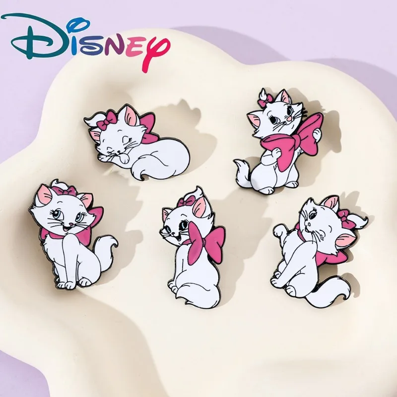 

Disney Marie Cat Brooch Kawaii Cartoon Enamel Pins Pink Bowknot Sweet Kitten Decoration Lapel Badge Accessories Girls Kids Gift