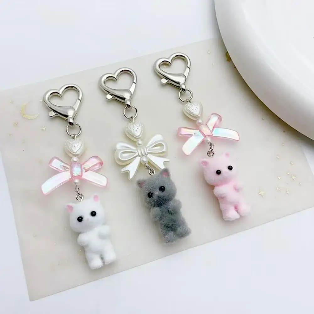 1 Stück Fuzzy Kitty Katze Dekor Geschenke Katzenliebhaber Y2K Herz Schleife Anhänger Frauen Mädchen Kawaii Katze Taschenanhänger Niedliche Katze Schlüsselanhänger Schlüsselanhänger