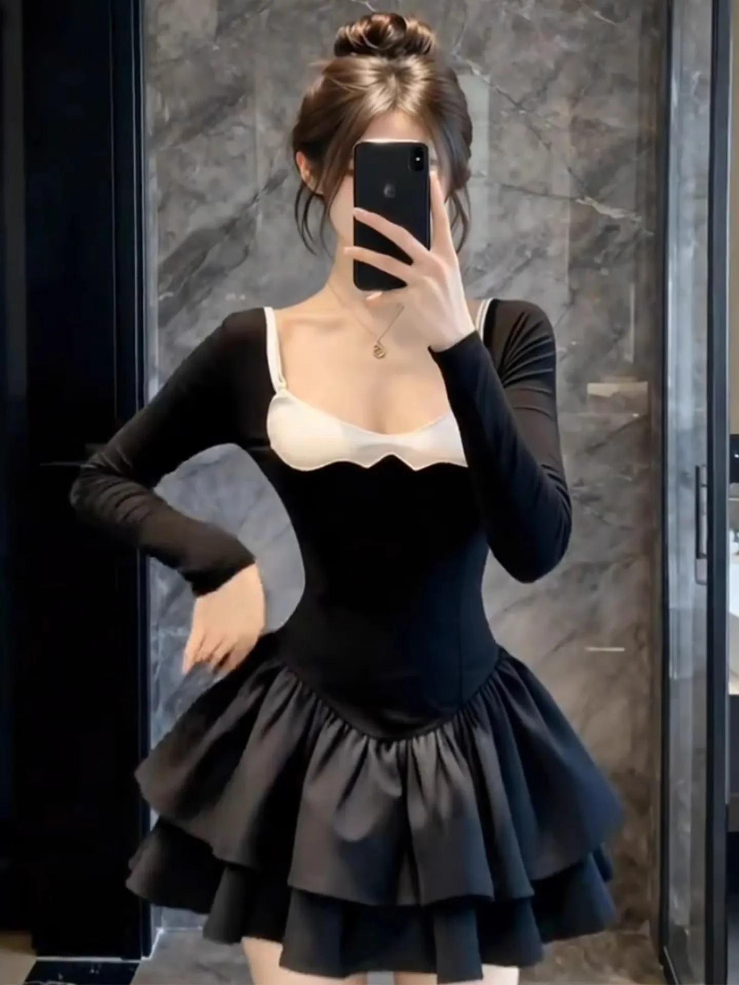 

Женское платье Slimming ort Dr U-Ne Long Sve Color Blo Design с эффектом утяжки на талии, для повседневной носки, Зима 2025