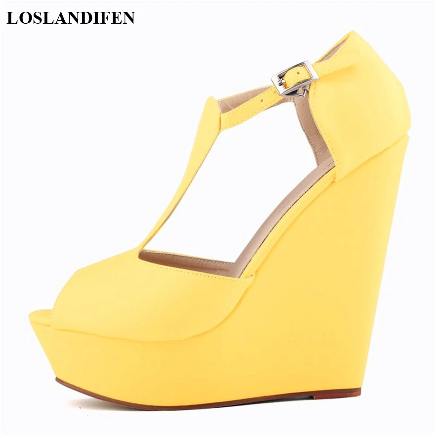 

2025 модные сандалии с открытым носком и пряжкой на щиколотке, женские туфли-лодочки из мягкой искусственной кожи на танкетке, сексуальные туфли на высоком каблуке на платформе, вечерние женские туфли