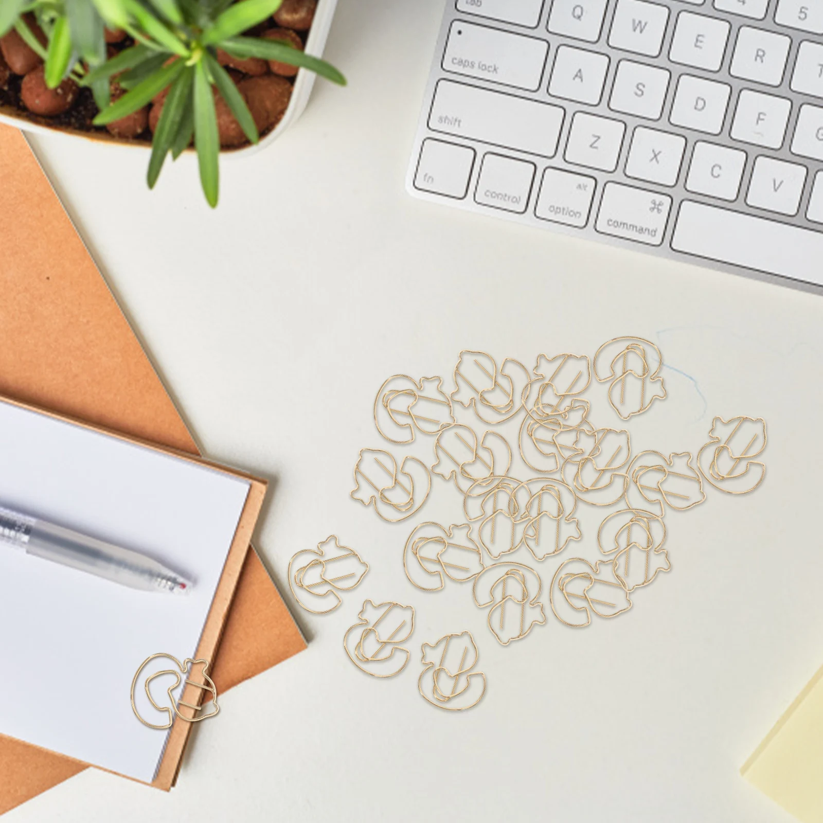 

100Pcs Cartoon Paper Clips Metal Duck Shape Paperclips for Studying Office Cute Animal Bookmarks Multifunctional Clips