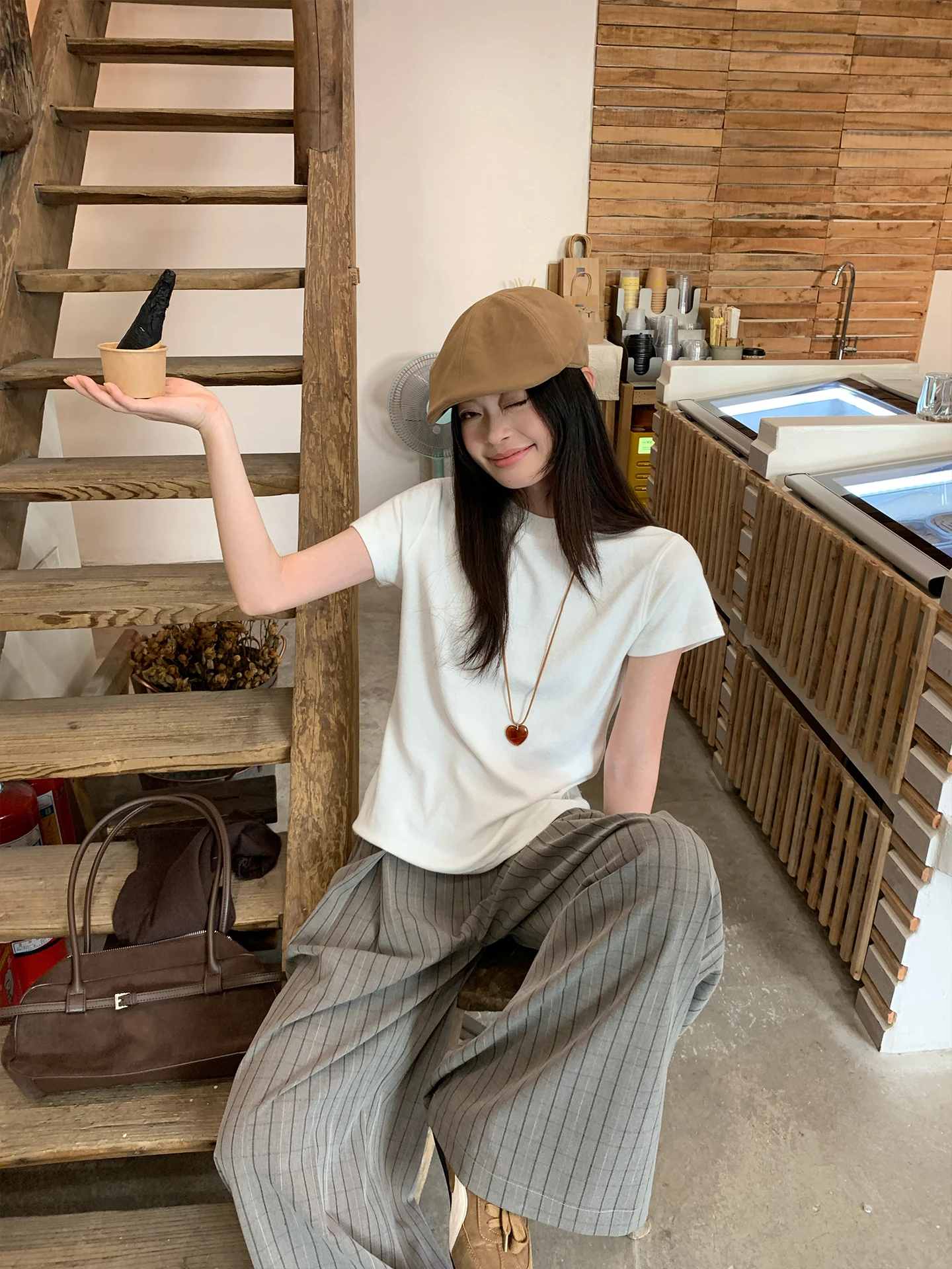Song Zhengen White round Neck Short Sleeve T-Shirt Women's Summer Loose Fit New Lazy Style Simple Versatile Top Commute Style
