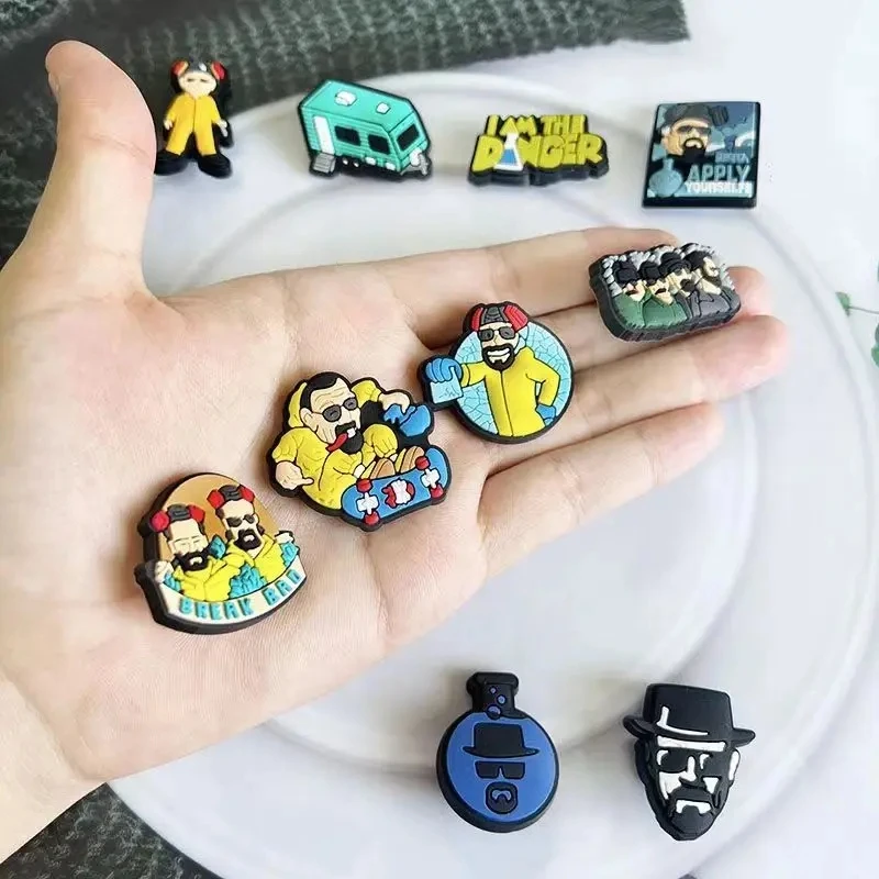 9pcs 2-4cm Cartoon breaking Heisenberg figure soft Shoe pin beans Charms Sandals Accessories Croc Jeans bad white джибитсы для