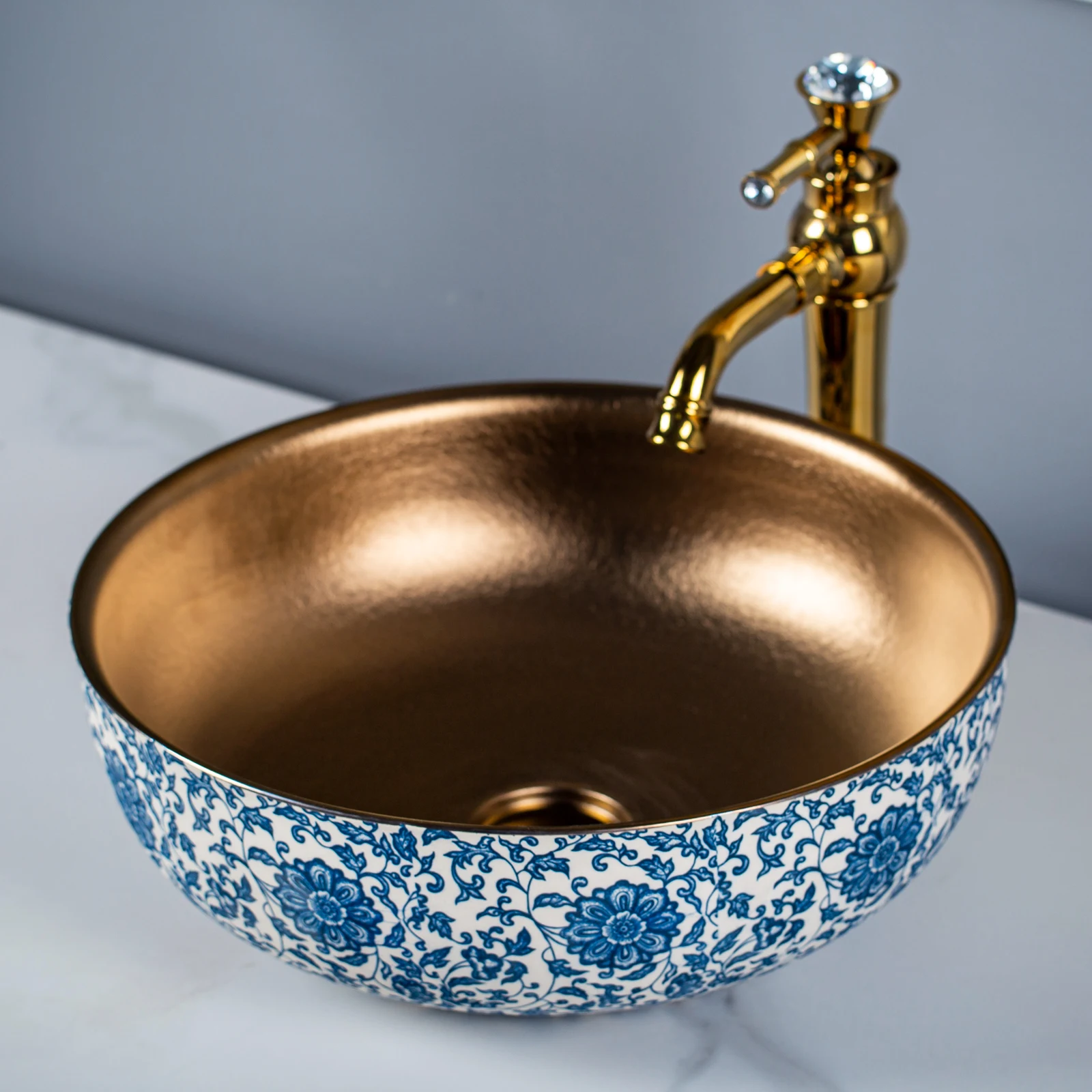 Imagem -06 - Jingdezhen Luxo Ouro Banheiro Vessel Sink Cerâmica Bancada Bacia de Lavagem Porcelana Redonda Pia Pia Vaidade Pias