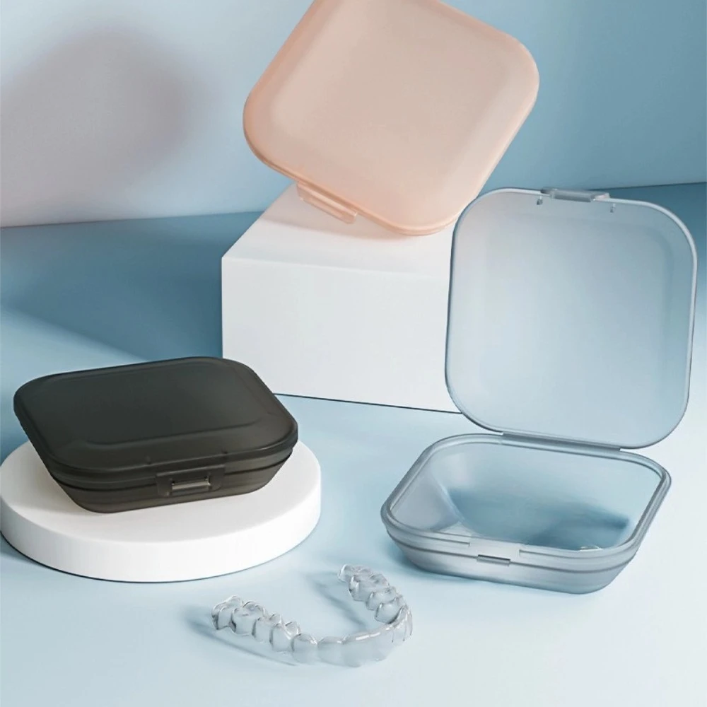 

New Hot Portable Dental Retainer Box Invisible Braces Aligner Case Mouthguard Denture Storage Box Teeth Orthodontic Container