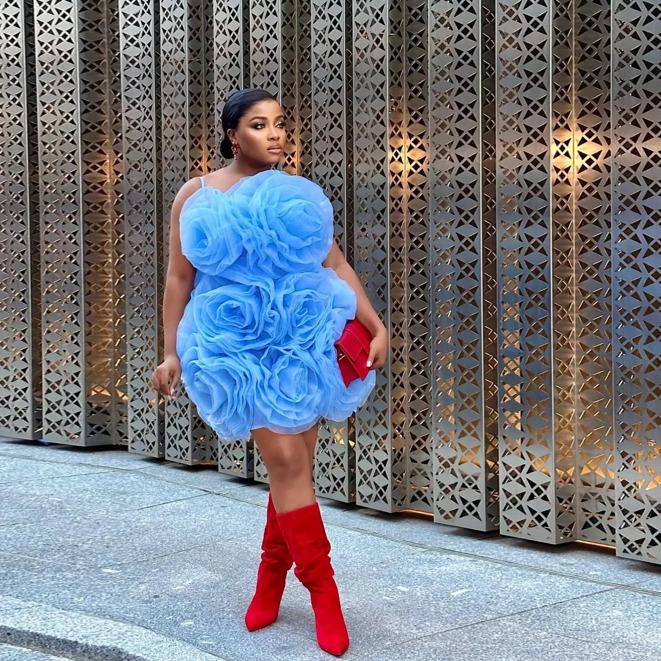 Moda alta costura céu azul vestidos de festa floral sem mangas vestidos de baile em camadas fora do ombro curto tutu vestido na altura do joelho em camadas
