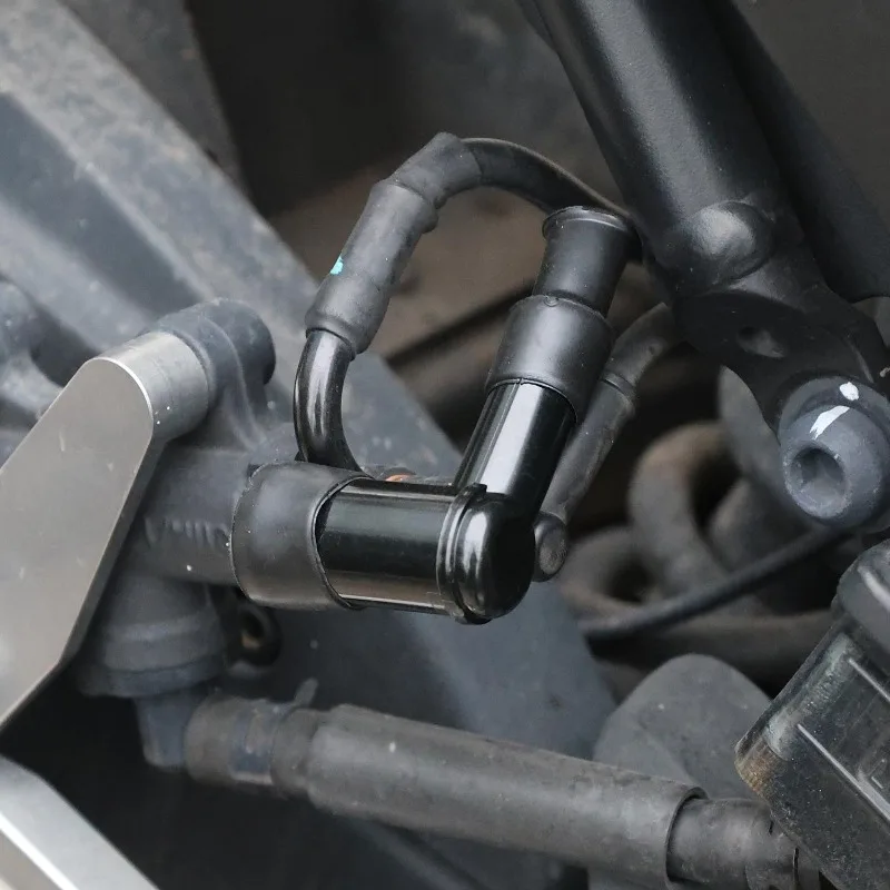 Motorcycle Ignition Spark Plug Cap Motorcycle Cube Frame Accessories Universal Lightweight Motorcycle Off-Road Bike 1/2/4PCS