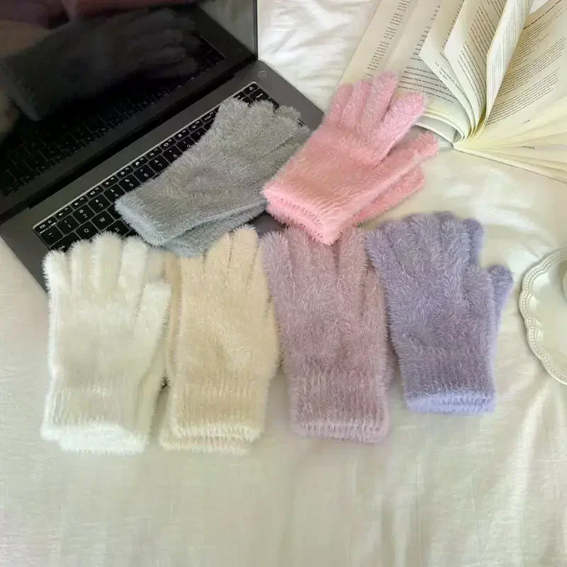 تقليد فرو المنك قفازات محبوكة شتاء دافئ سميكة المخملية خمسة أصابع قفازات النساء في الهواء الطلق الدراجات بلون القفازات
